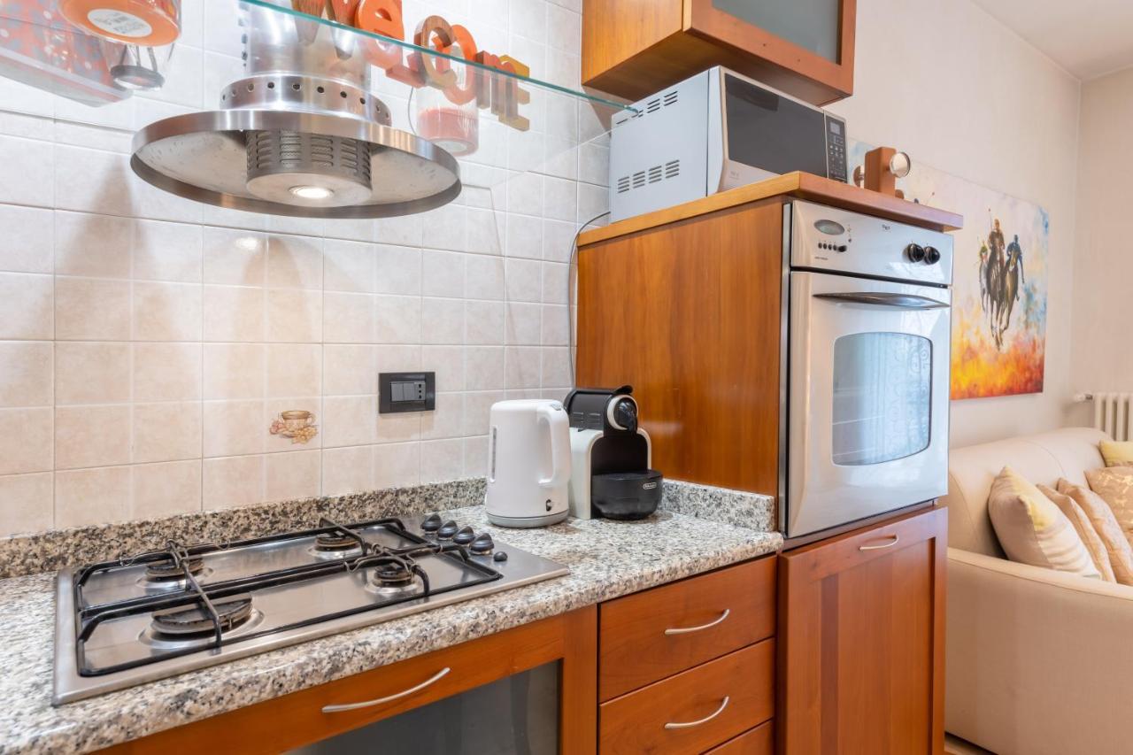 Giotto Guesthouse 두에 카라레 외부 사진